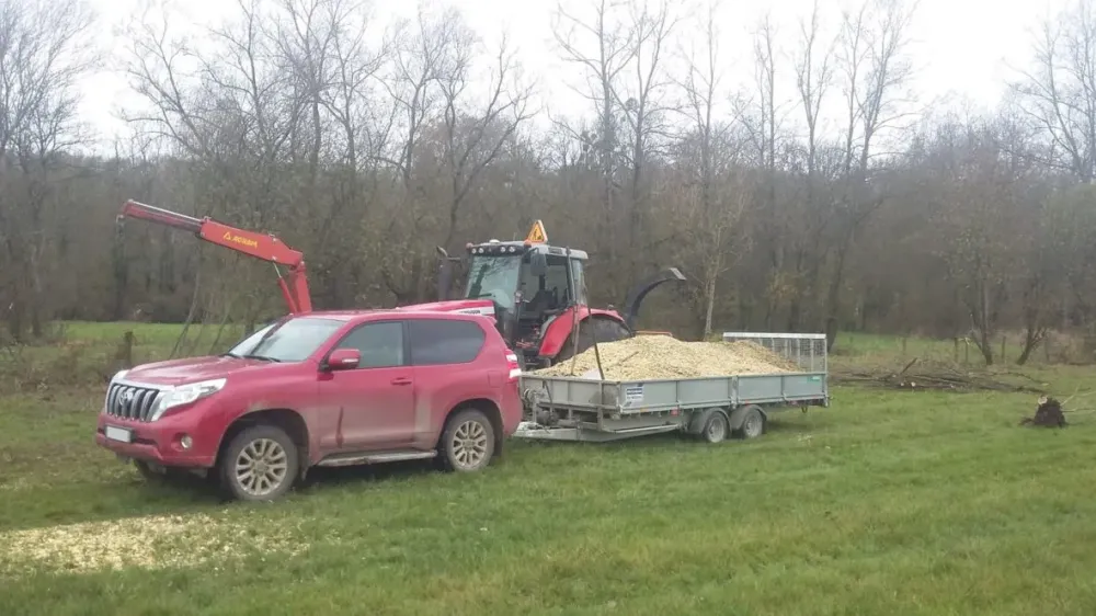 Déchiquetage près de Chaumont 