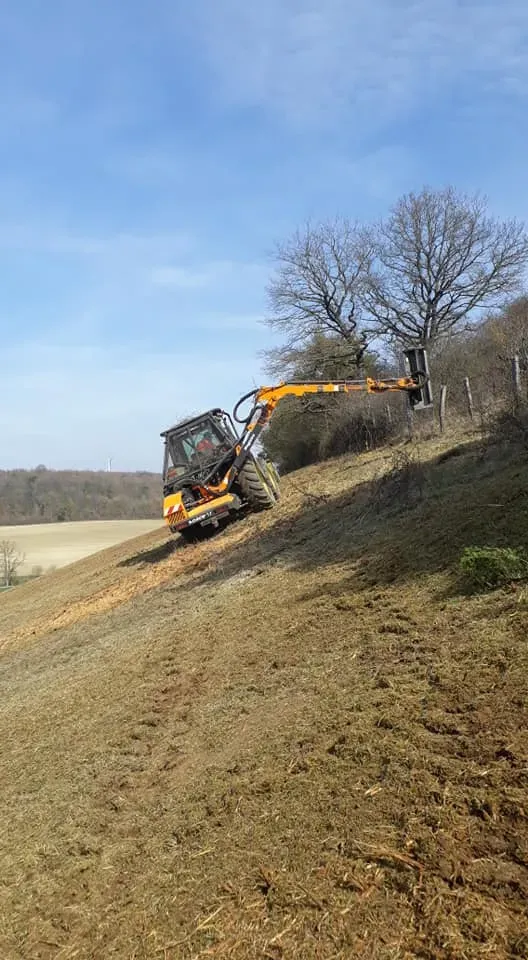 Travaux ruraux et entretien d’espaces verts en Meuse et alentours - SARL Prestige (6webp